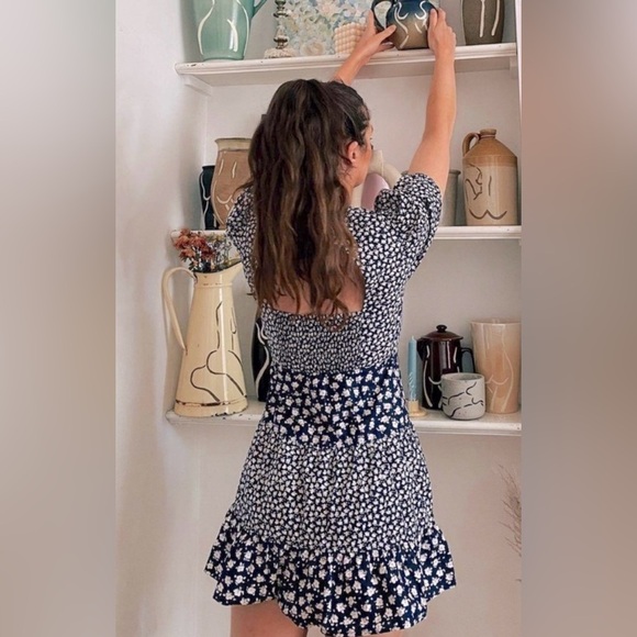 NWOT! French Connection Aura Cotton Ditsy-Print Puff-Sleeve Dress, Eu SM I US 6 - Picture 9 of 14